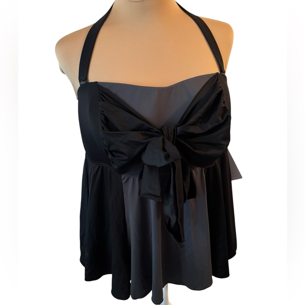 NWT Fit 4 U Plus Size tankini swimsuit top Black & Gray 16W